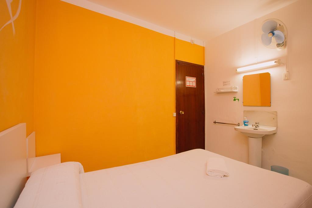 Pension Norma Barcellona Esterno foto