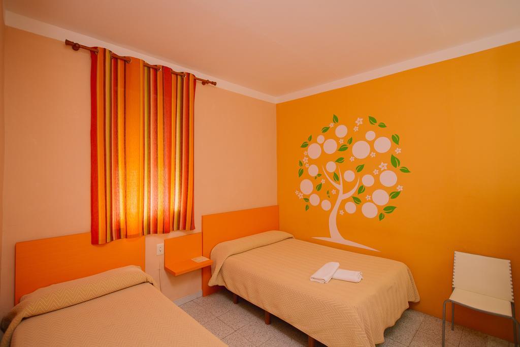 Pension Norma Barcellona Esterno foto
